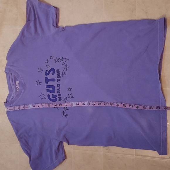 Olivia Rodrigo Guts Tour Shirt - Picture 4 of 6